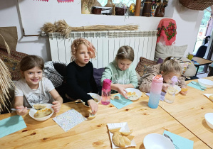 Zdjęcie 38 na 57