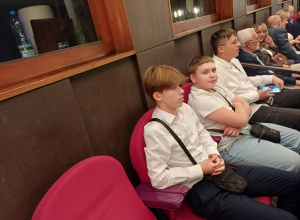 8a 8b - w Teatrze Wielkim