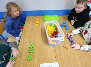 2B -Kolorowa matematyka z Korbo