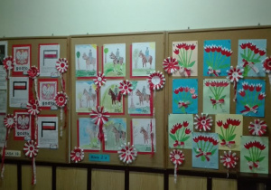 dekoracja wykonana przez klasy 1-3